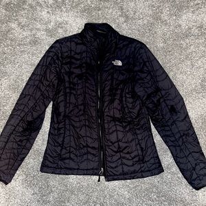 The North Face Thermo Jacket (black)
